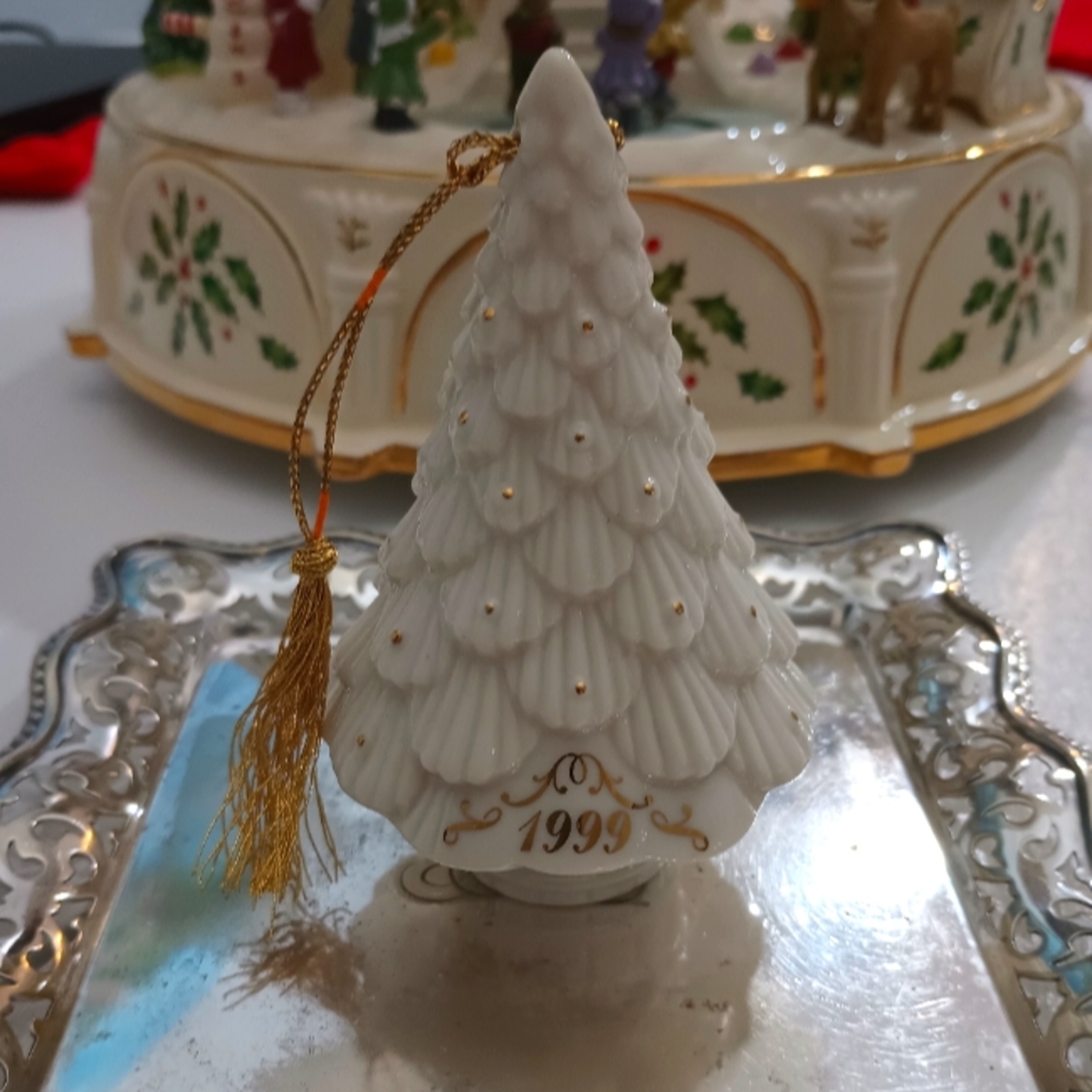 Lenox White Christmas Tree Ornament 1999